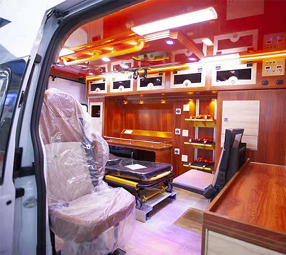 温宿县车辆内部展示